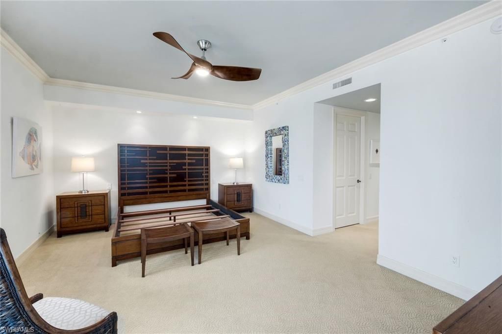 295 Grande Way, Unit T-04, Naples, FL 34110 Photo