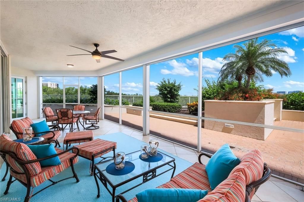 295 Grande Way, Unit T-04, Naples, FL 34110 Photo