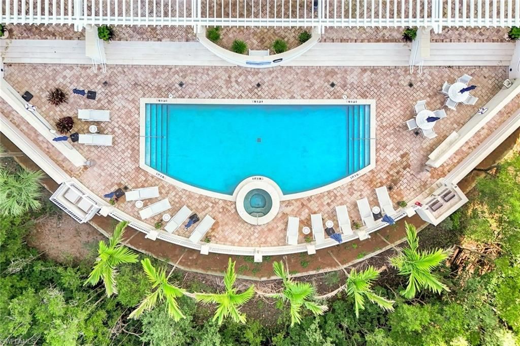 295 Grande Way, Unit T-04, Naples, FL 34110 Photo