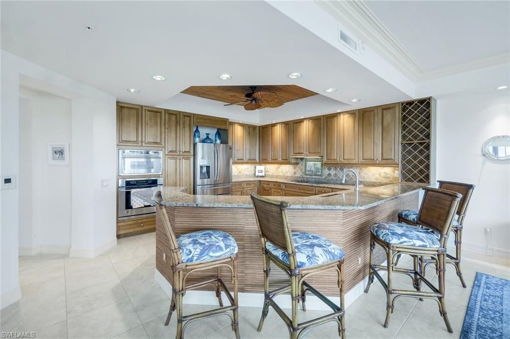 295 Grande Way, Unit T-04, Naples, FL 34110 Photo