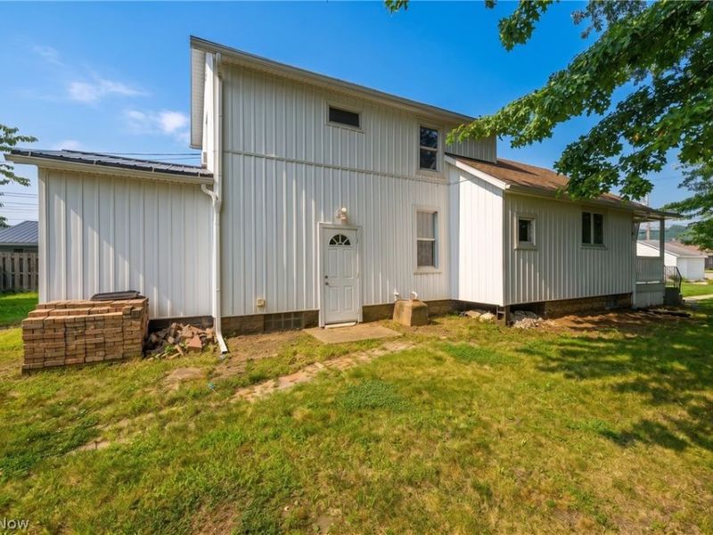 368 4th Drive NW, New Philadelphia, OH 44663 Photo 8