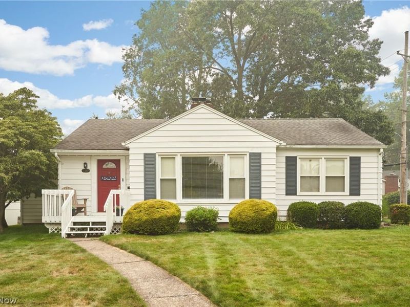 2388 17th Street, Cuyahoga Falls, OH 44223 Photo 1