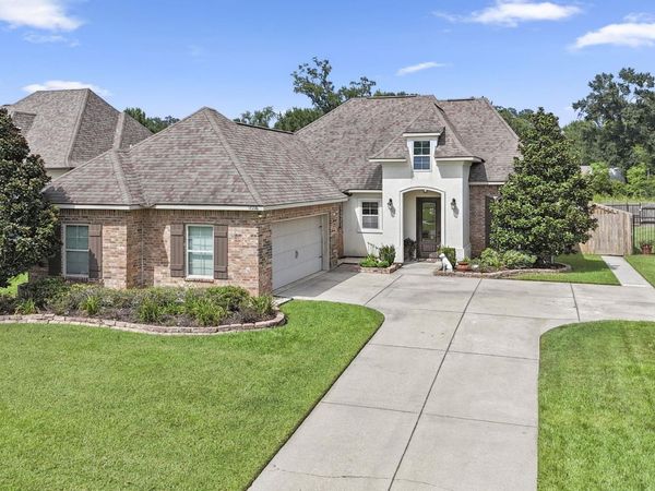 18226 Old Reserve, Prairieville, LA 70769