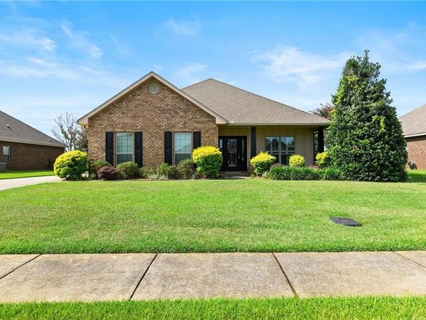 9708 Cobham Park Drive, Daphne, AL 36526