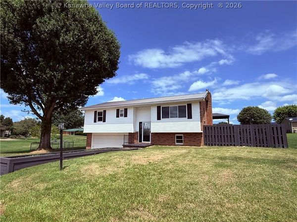 62 Dotson Drive, Millwood, WV 25262
