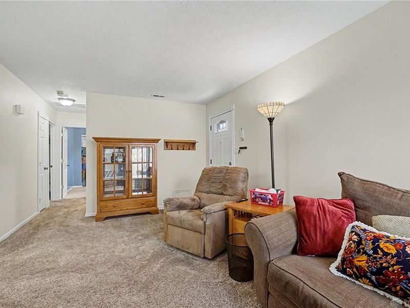1290 Hollowbrook Drive, Centerville, OH 45458 Photo 10