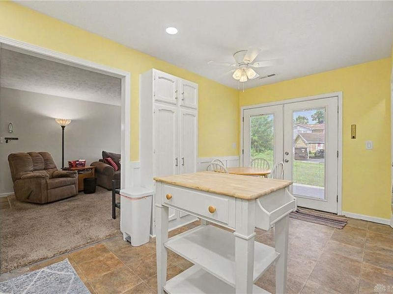 1290 Hollowbrook Drive, Centerville, OH 45458 Photo 14