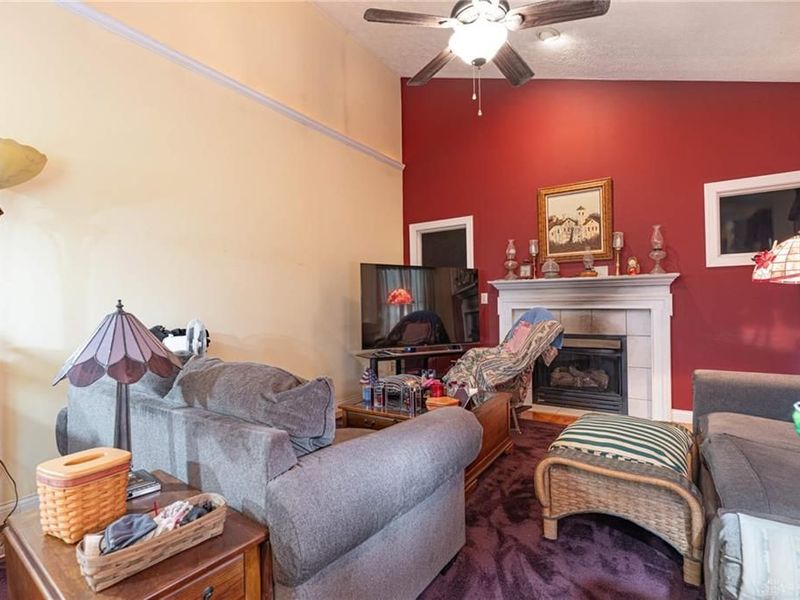 909 Hickory Trail Dr, Wilmington, OH 45177 Photo 12