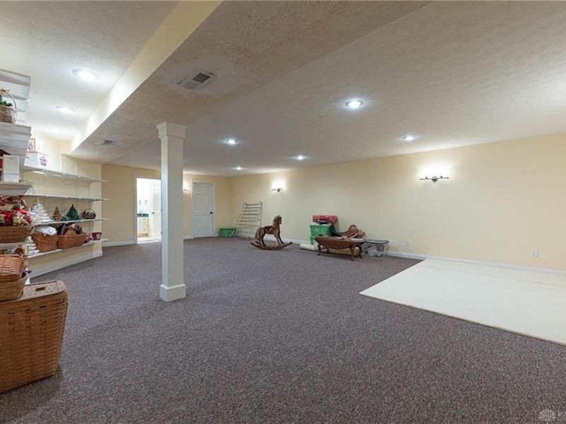 909 Hickory Trail Dr, Wilmington, OH 45177 Photo 27