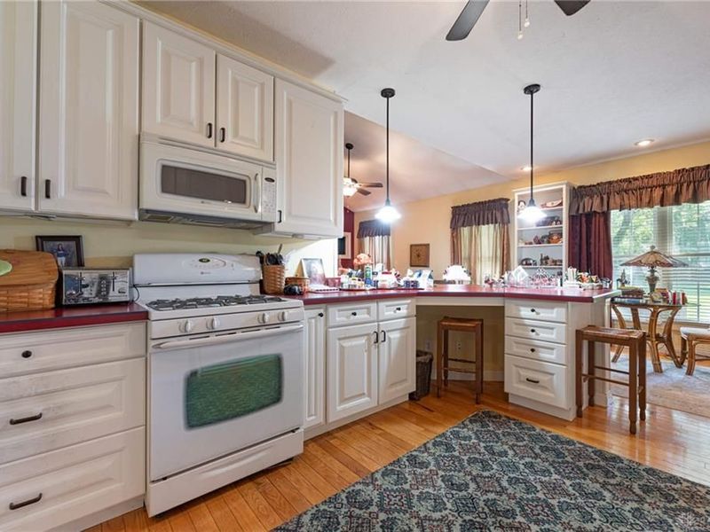 909 Hickory Trail Dr, Wilmington, OH 45177 Photo 7