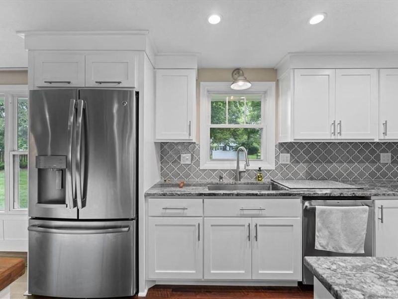 465 Southbrook Drive, Washington Township, OH 45459 Photo 10