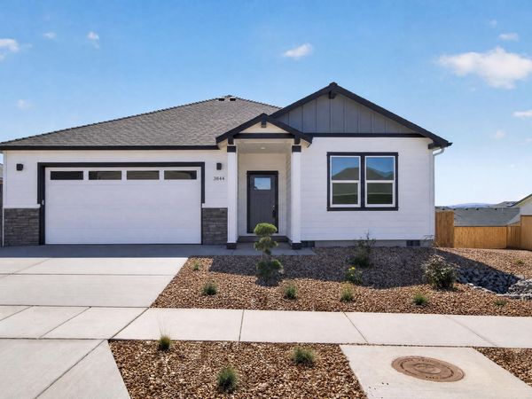 3844 SW Antelope Way, Unit Lot 46, Redmond, OR 97756