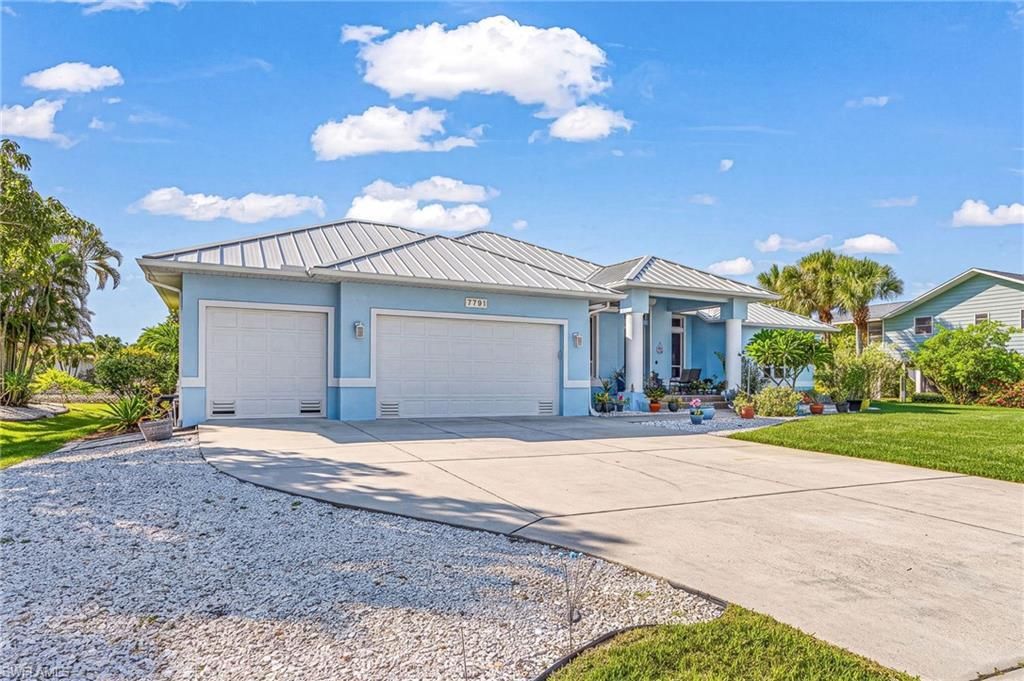 7791 Grande Pine Rd, Bokeelia, FL 33922 Photo