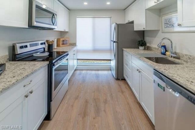 96 Glades Blvd, Unit 513, Naples, FL 34112 Photo