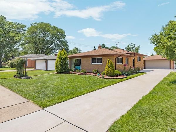 14123 Foch Street, Livonia, MI 48154