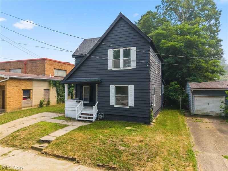 497 Madison Street, Conneaut, OH 44030 Photo 2