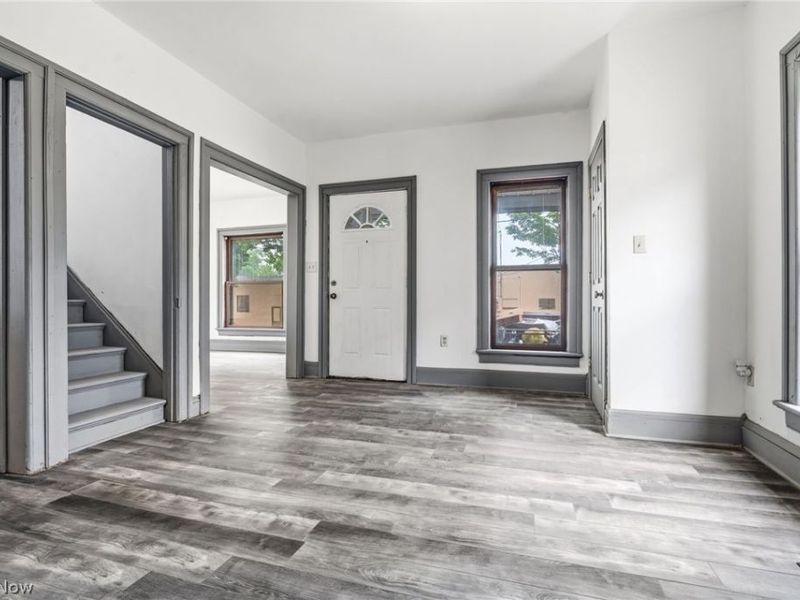 497 Madison Street, Conneaut, OH 44030 Photo 6