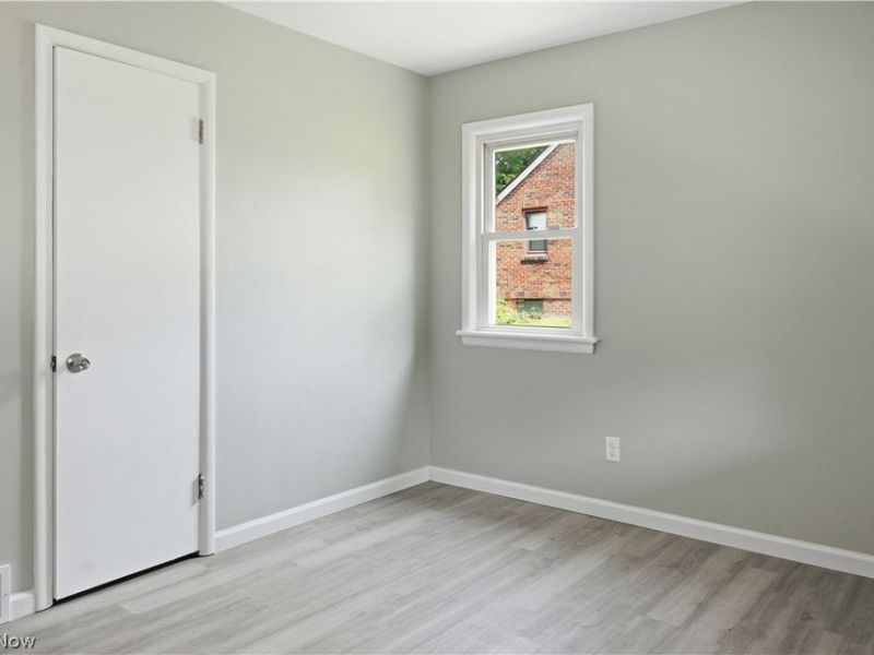 734 Pasadena Avenue, Youngstown, OH 44502 Photo 16
