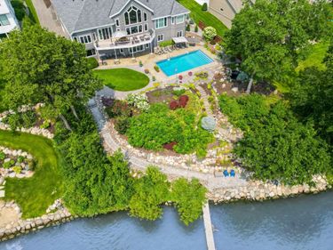 1065 Bayside Lane , Minnetrista, MN 55364