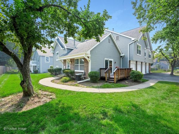 2740 Weeping Willow Drive , Unit A, Lisle, IL 60532