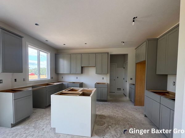 11516 Shoreline Drive, Unit 104, Allendale, MI 49401