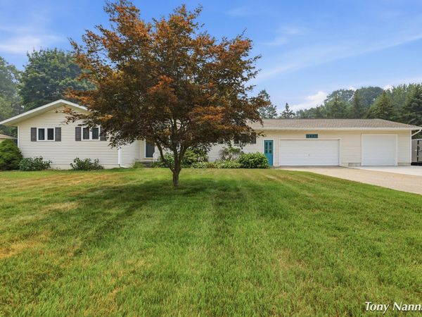 2467 Briar Avenue, Muskegon, MI 49444
