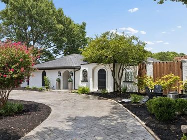 16814 Deer Park Drive, Dallas, TX 75248