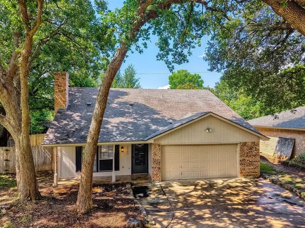 2703 Partridge Avenue, Arlington, TX 76017