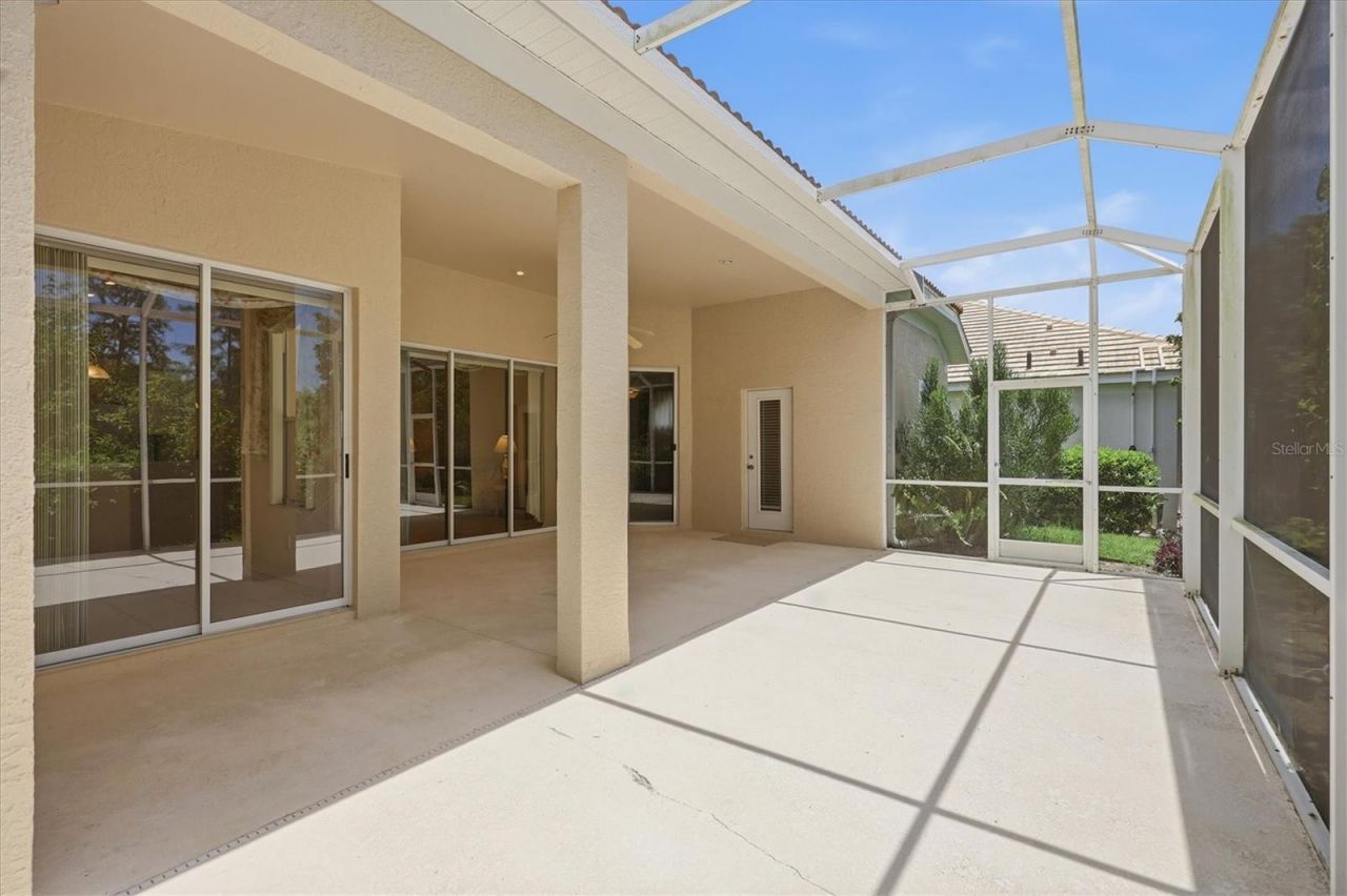 8492 Idlewood Court, Lakewood Ranch, FL 34202 Photo