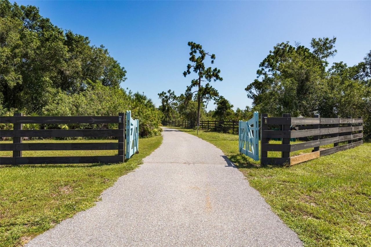 37951 Washington Loop Road, Punta Gorda, FL 33982 Photo
