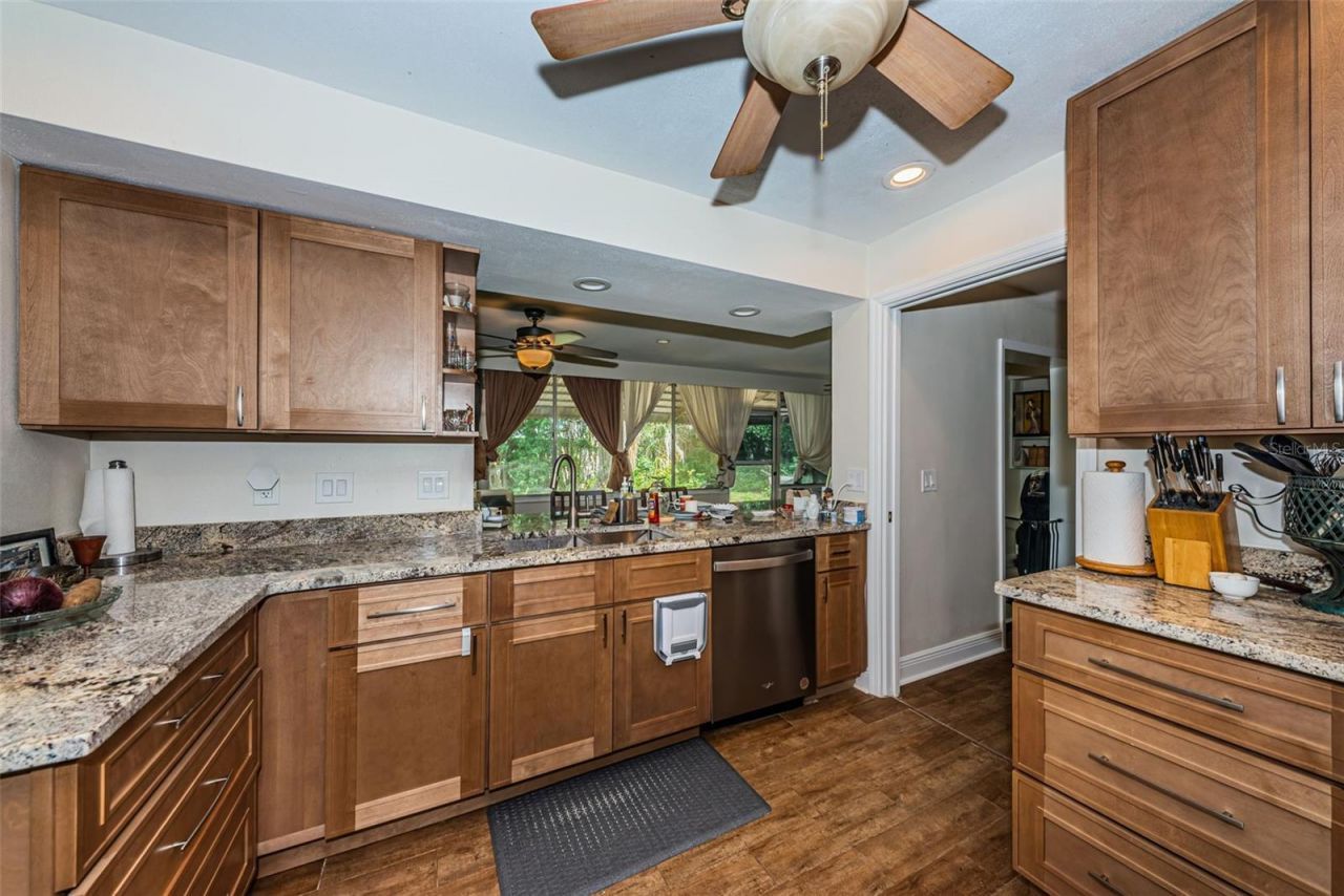 5230 Venetian Boulevard Ne, Saint Petersburg, FL 33703 Photo