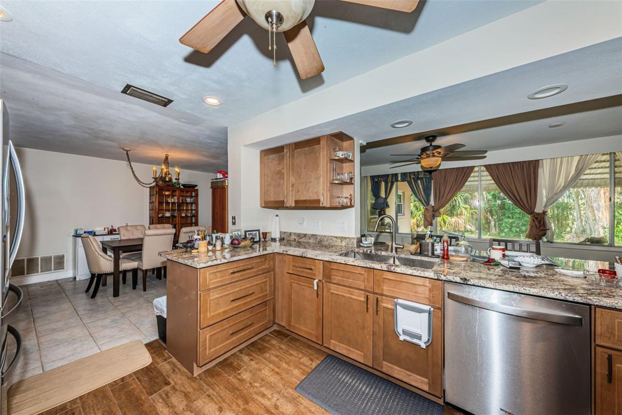 5230 Venetian Boulevard Ne, Saint Petersburg, FL 33703 Photo