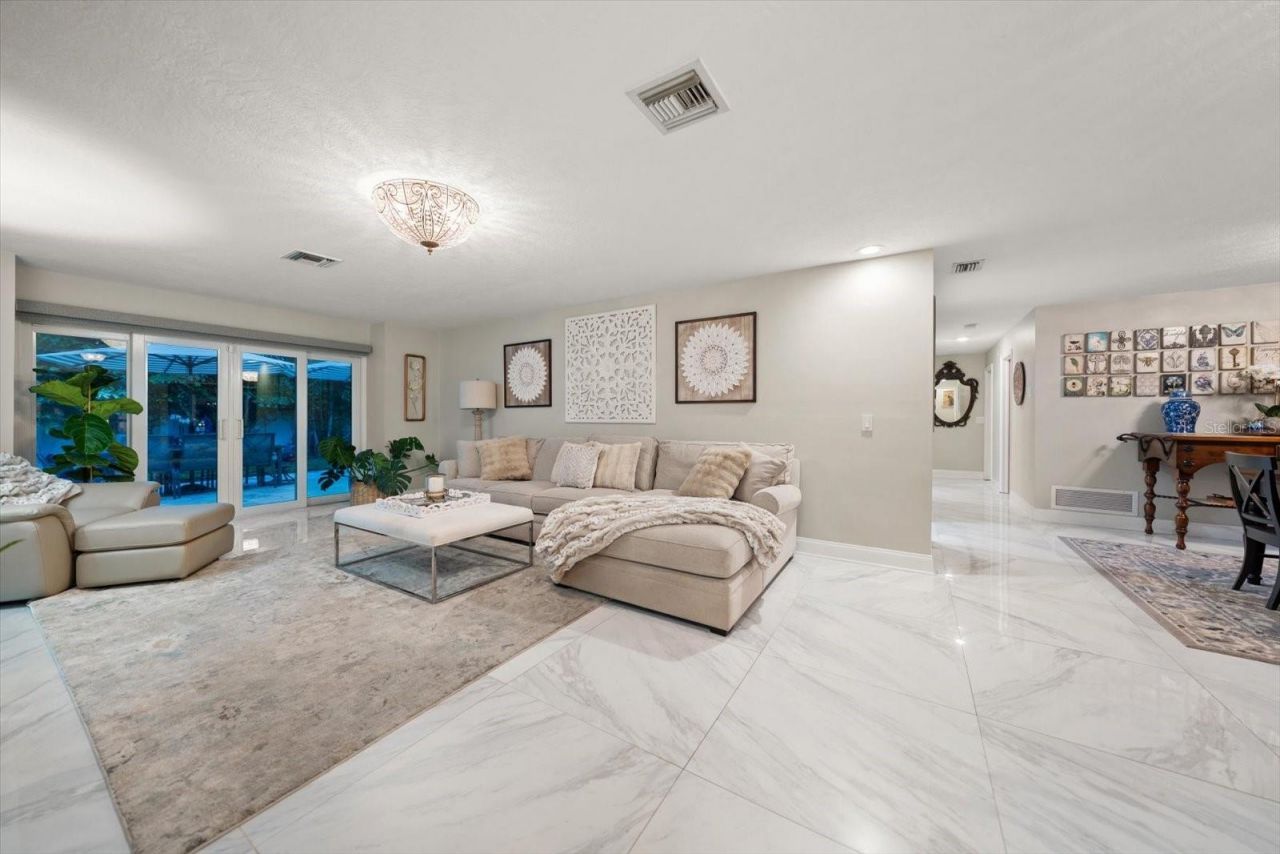 2423 Foxhead Way, Clearwater, FL 33759 Photo