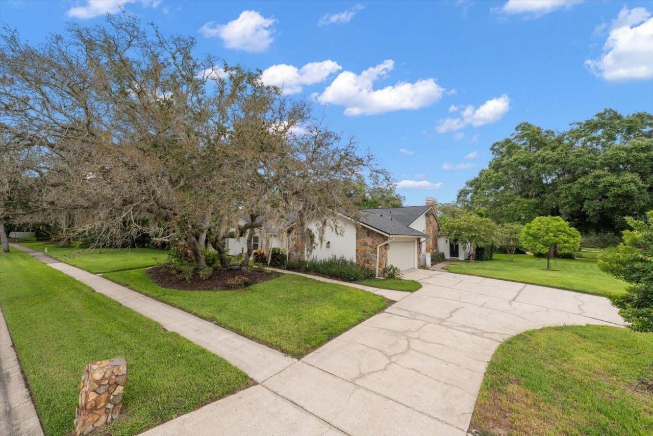 2423 Foxhead Way, Clearwater, FL 33759 Photo