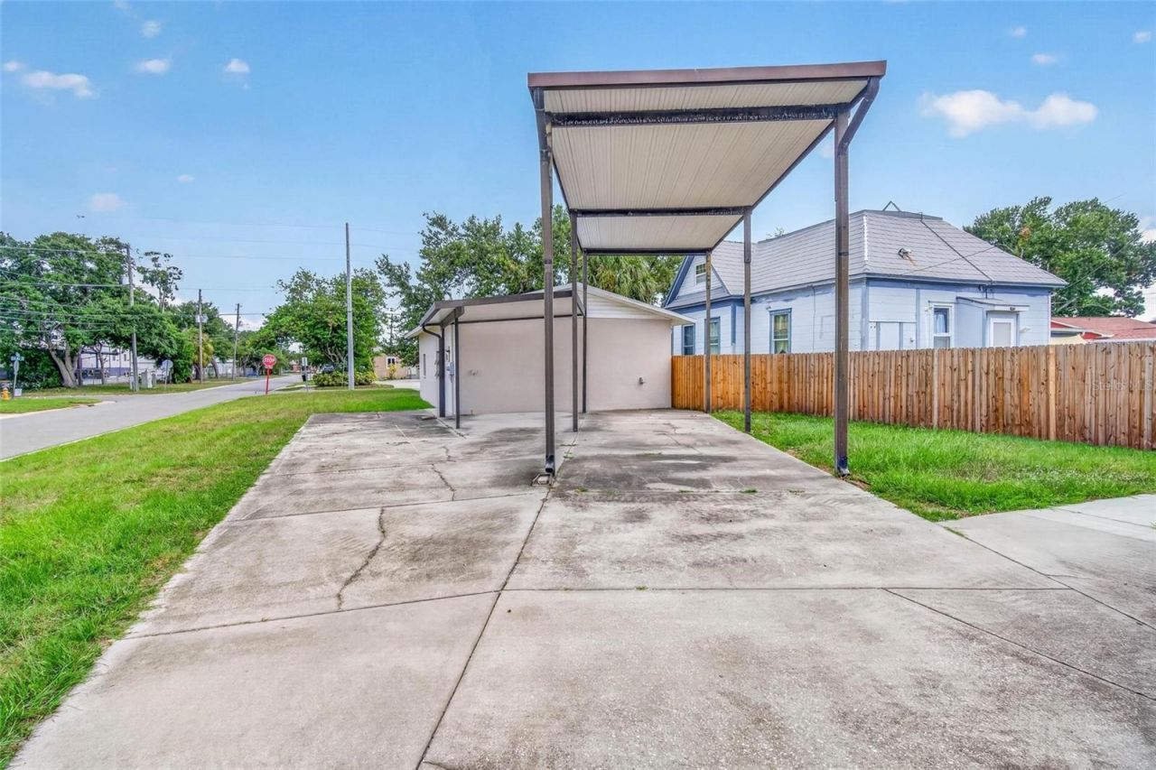 2600 25th Avenue N, Saint Petersburg, FL 33713 Photo