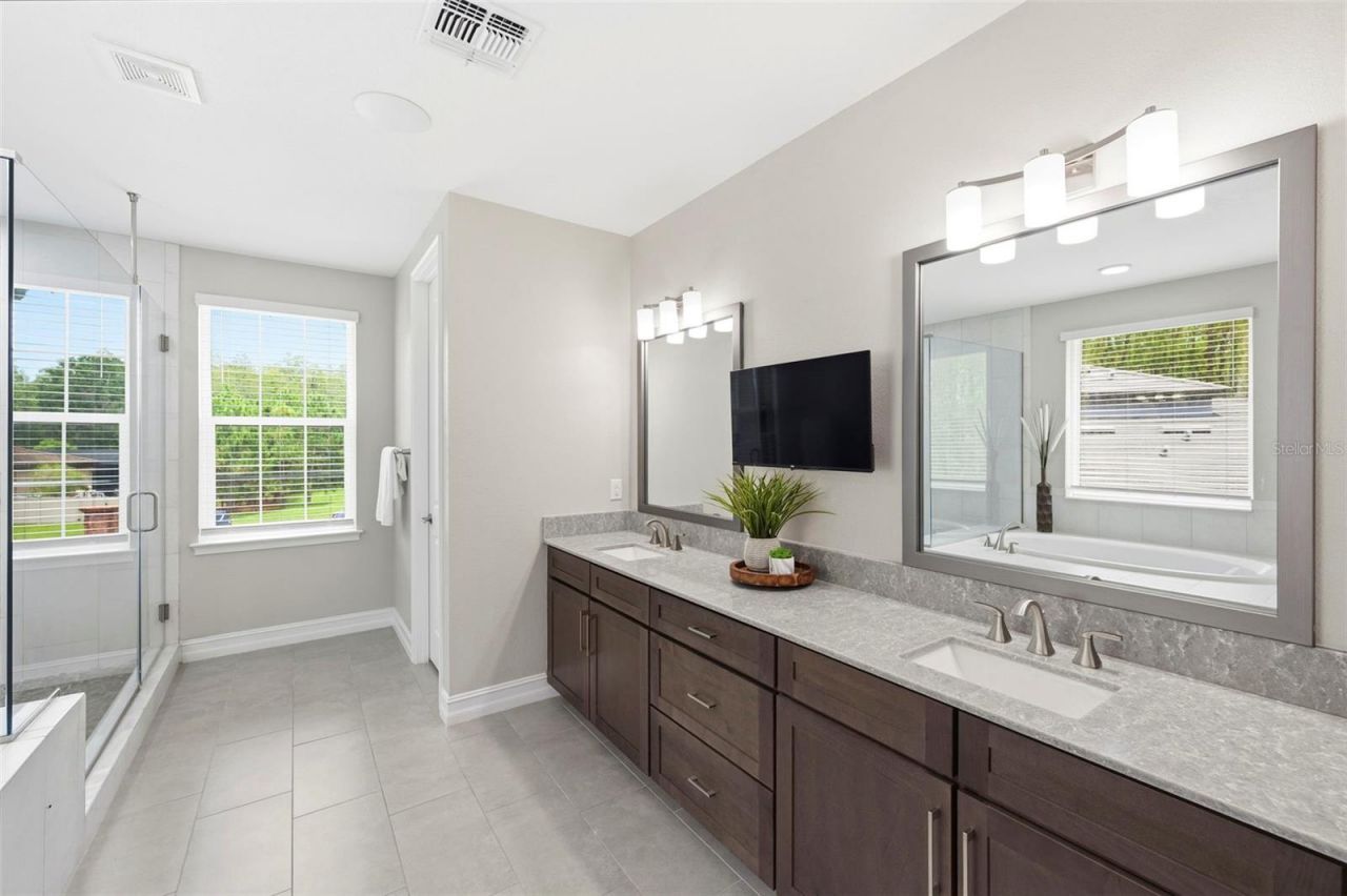 4441 Albero Place, Wesley Chapel, FL 33543 Photo