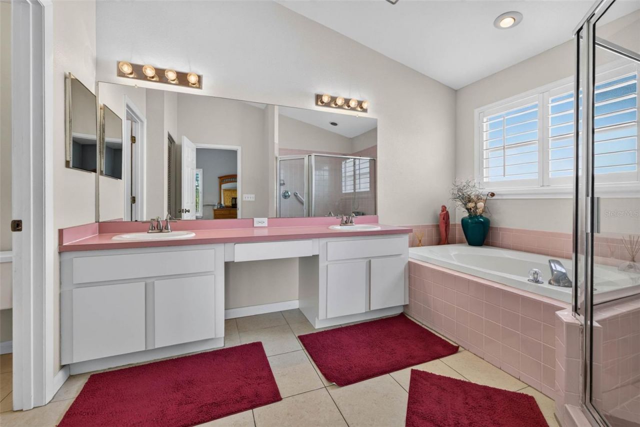 11123 Clayridge Drive, Tampa, FL 33635 Photo