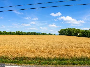 ENDERS ROAD, HALIFAX, PA 17032