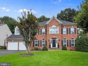 5667 LONESOME DOVE COURT, CLIFTON, VA 20124