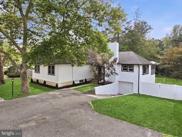 10 SPRUCE STREET , SEWELL, NJ 08080