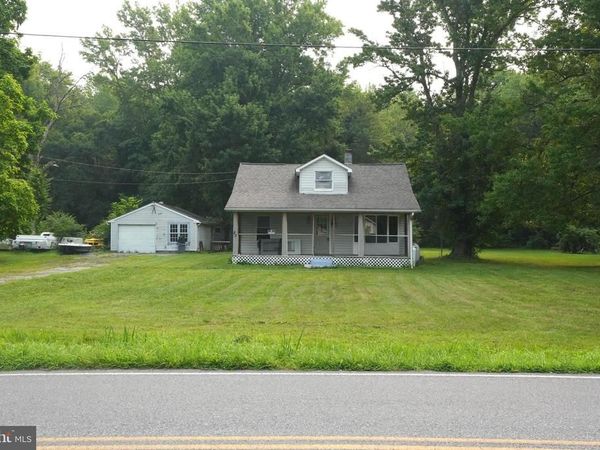 20 CEMETERY ROAD, NORTH EAST, MD 21901