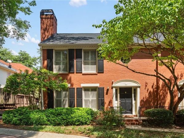 501 Defoors Mill Circle NW, Atlanta, GA 30318
