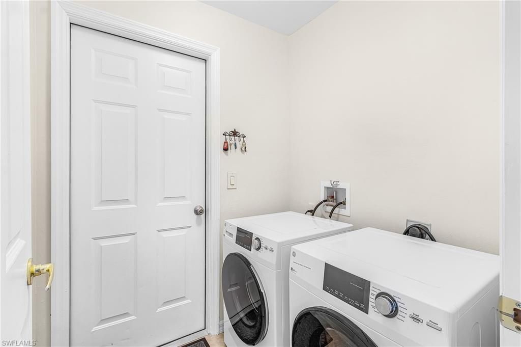 9964 Horse Creek Rd, Fort Myers, FL 33913 Photo