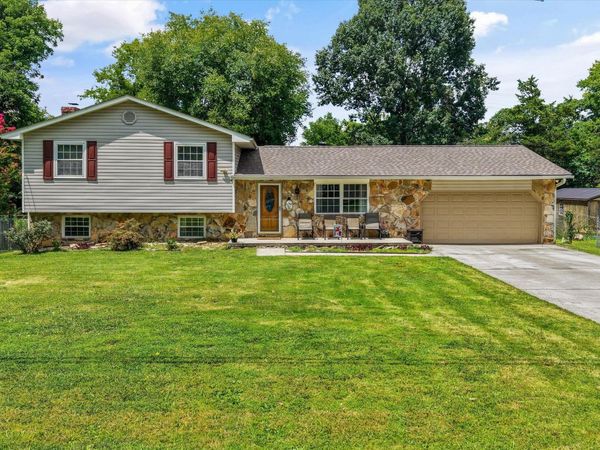 408 Oran Rd, Knoxville, TN 37934