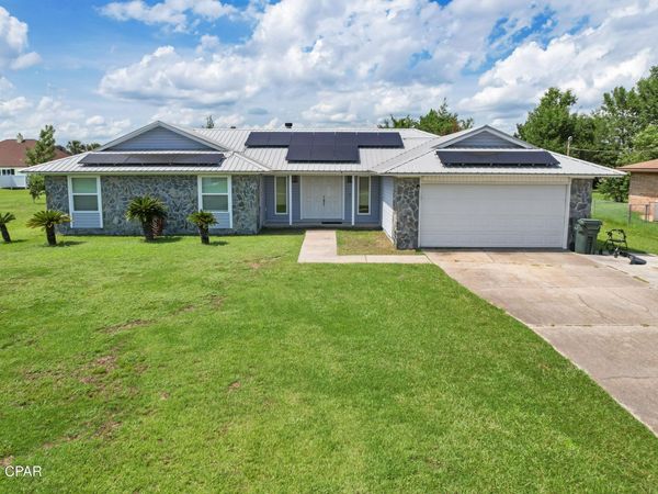 1310 E 8th Street , Lynn Haven, FL 32444