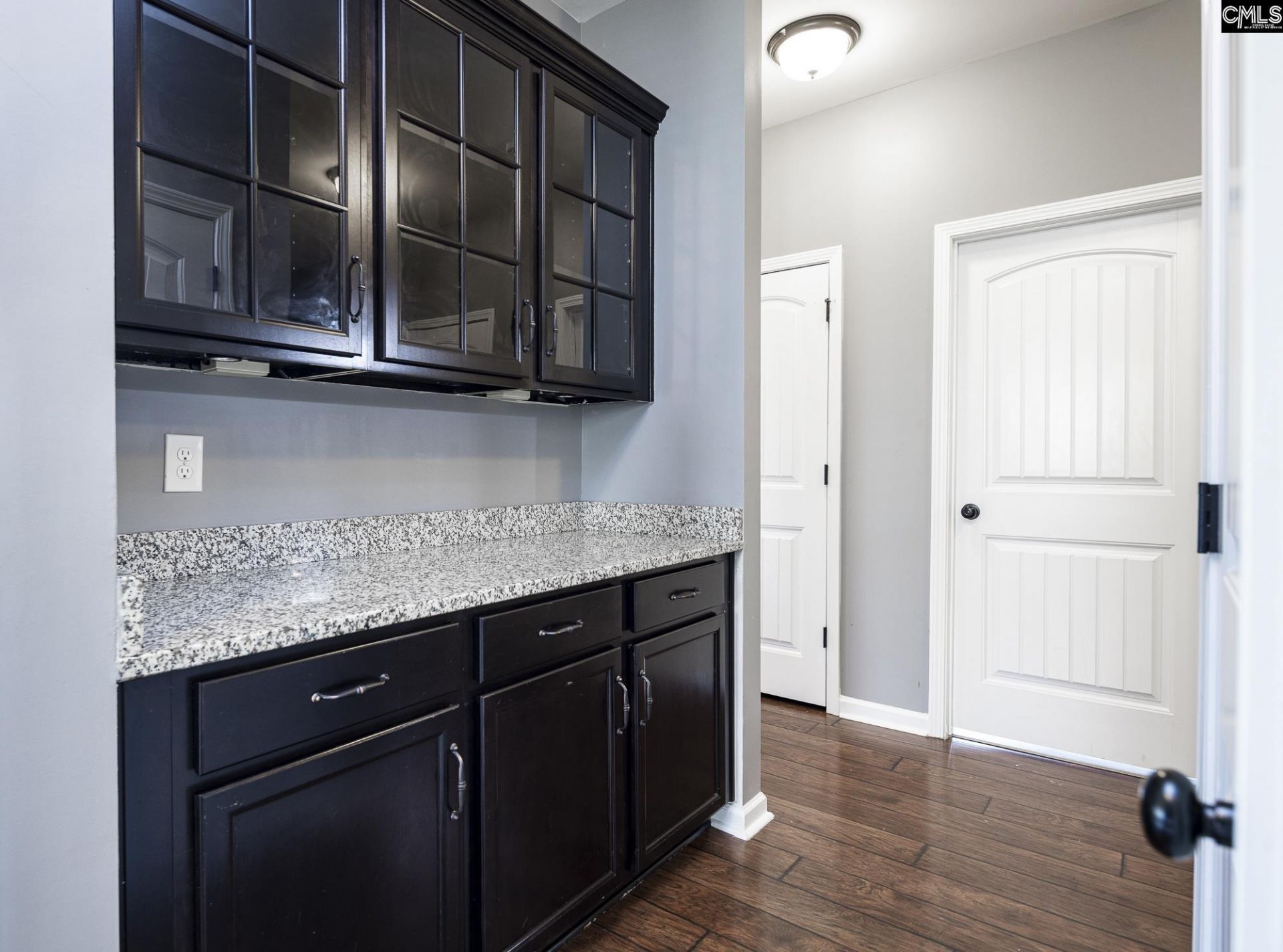 225 Tannery Drive Photo 17