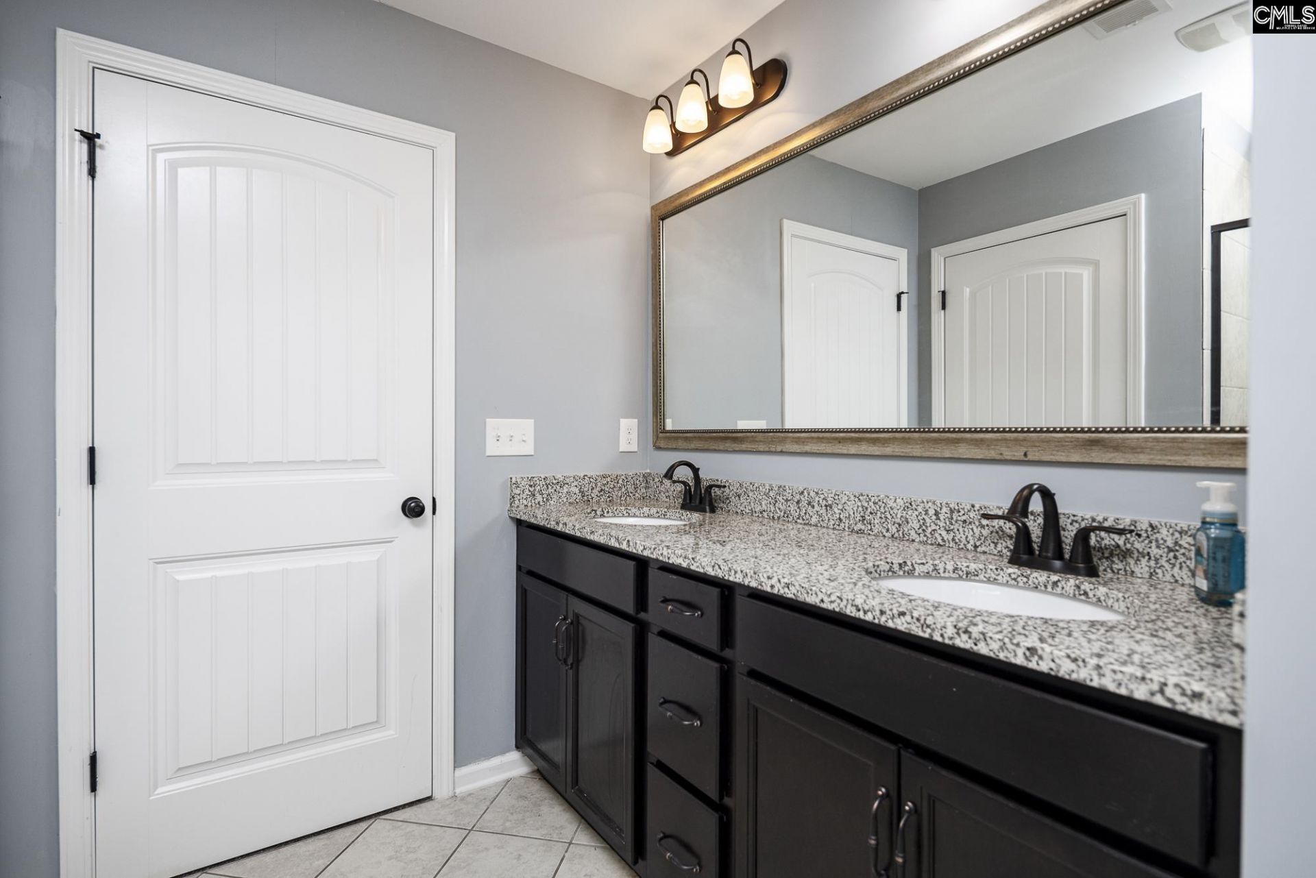 225 Tannery Drive Photo 26