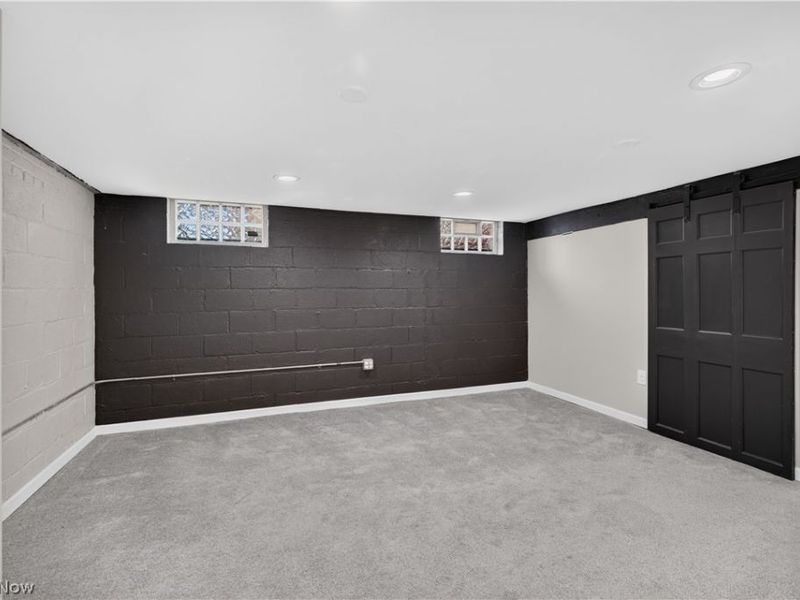 14227 Tuckahoe Avenue, Cleveland, OH 44111 Photo 22