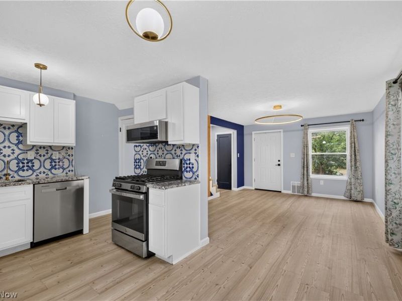 14227 Tuckahoe Avenue, Cleveland, OH 44111 Photo 8