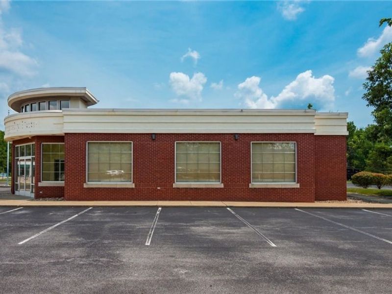 61246 Southgate Road , Cambridge, OH 43725 Photo 3